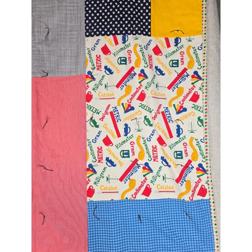 Vintage Hand Tied Lap Quilt Patchwork Throw 45x61 Metric Bird Pattern Reversible